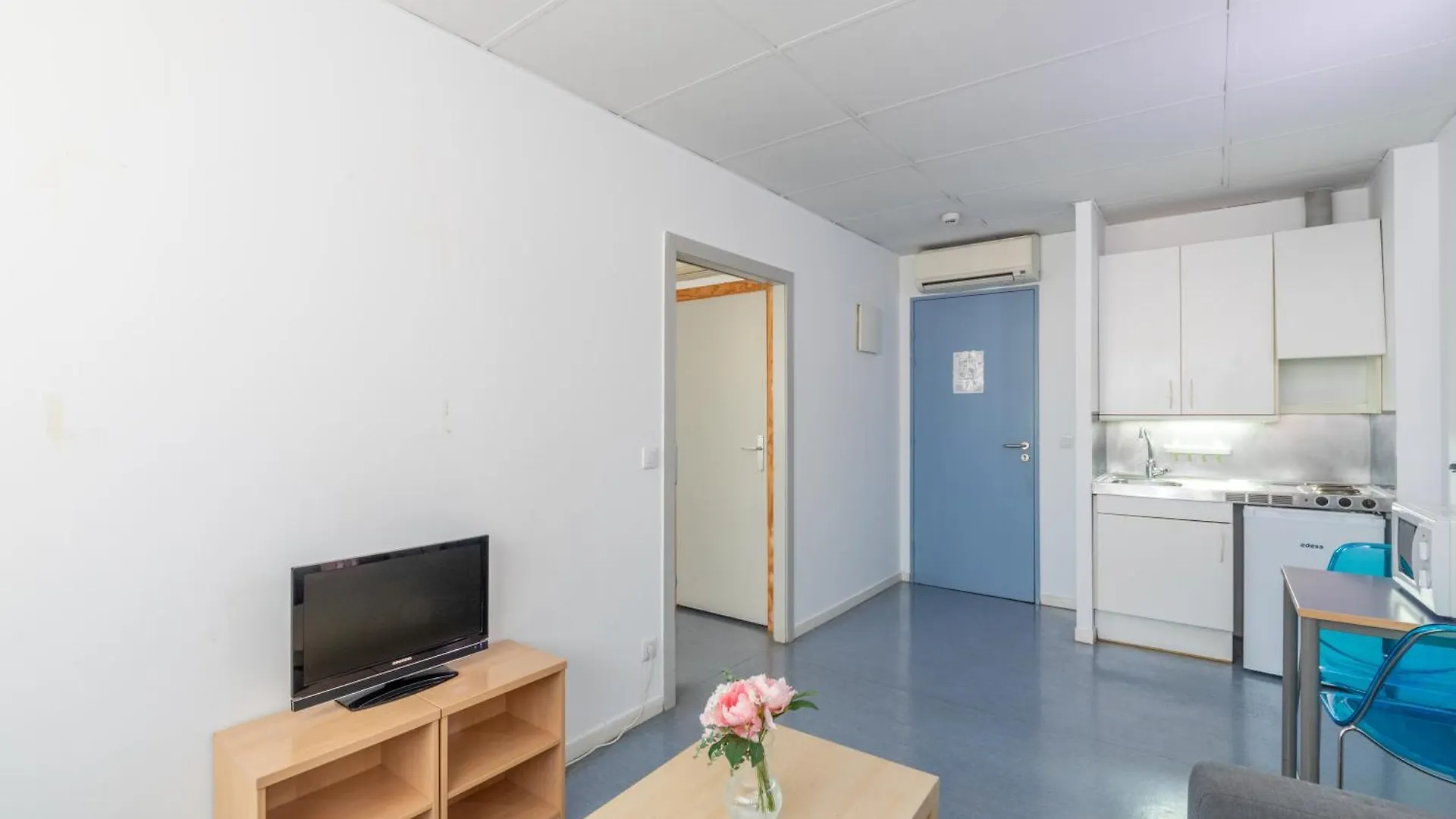 Residencia Universitaria Resa Lesseps Barcelona