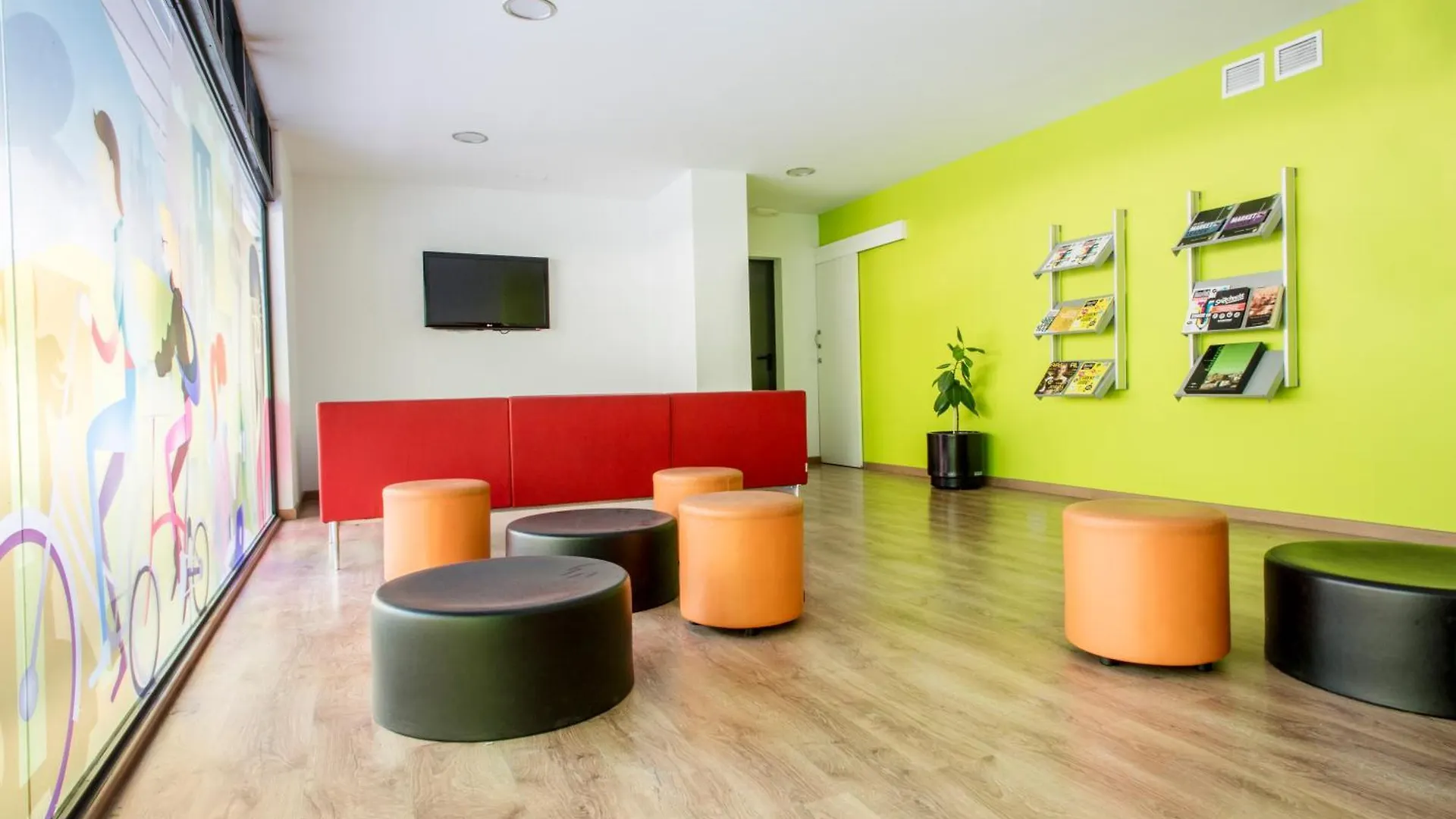 Apartment Residencia Universitaria Resa Lesseps Barcelona