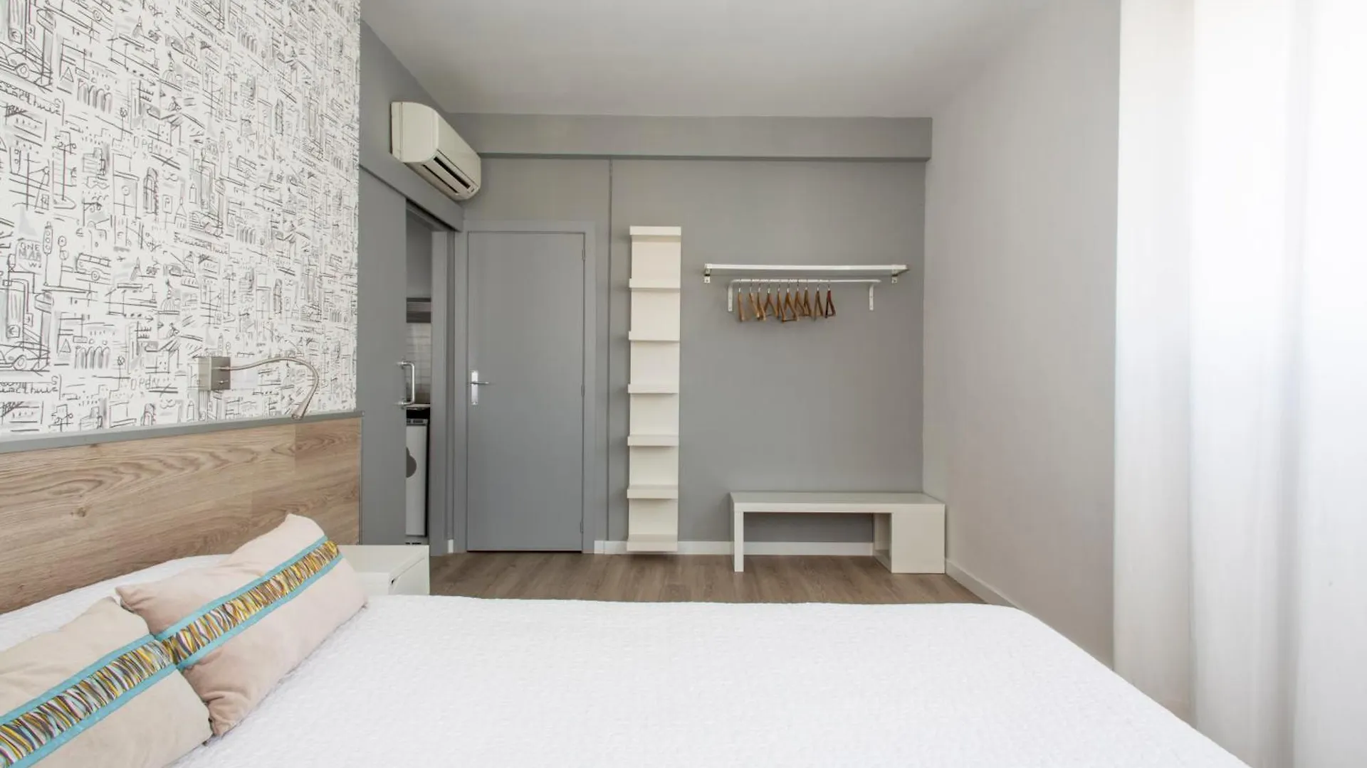 Apartment Residencia Universitaria Resa Lesseps Barcelona