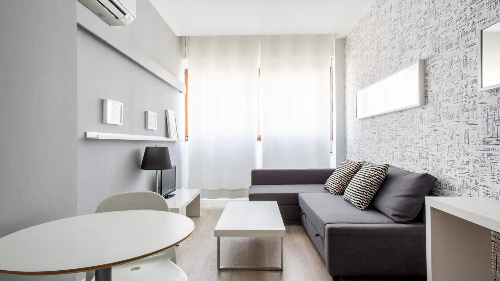 Residencia Universitaria Resa Lesseps Barcelona Apartment